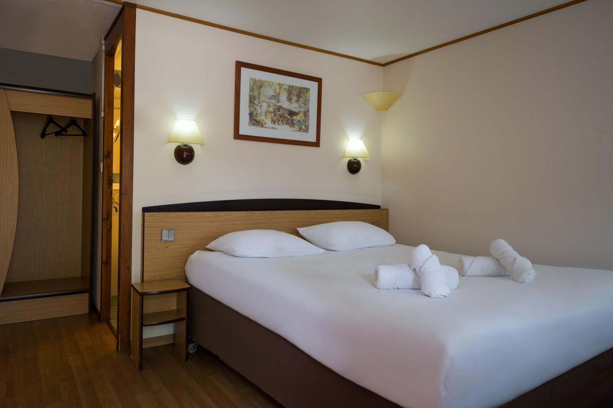 The Originals Access, Hotel 푸아 외부 사진