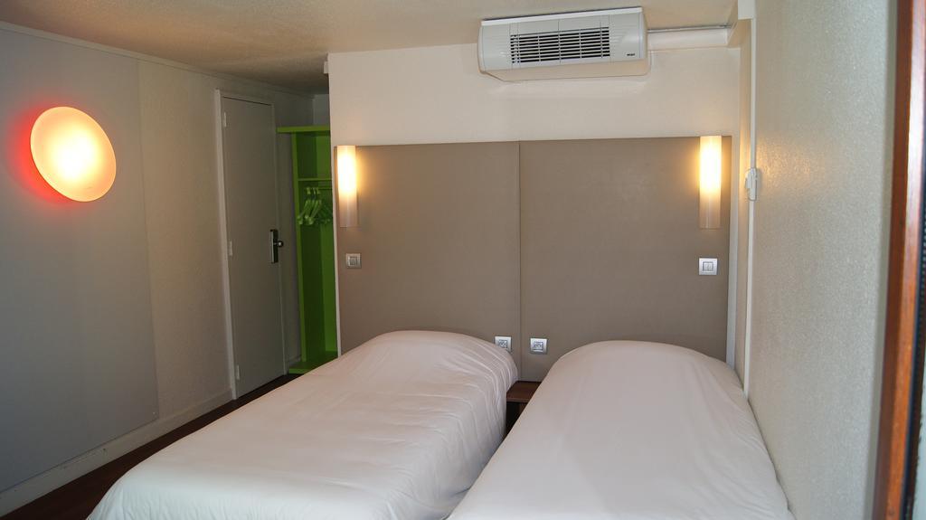 The Originals Access, Hotel 푸아 외부 사진